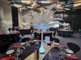 ostrich feather centrepieces1 WilliamsF1