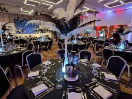 ostrich feathers reading FC4